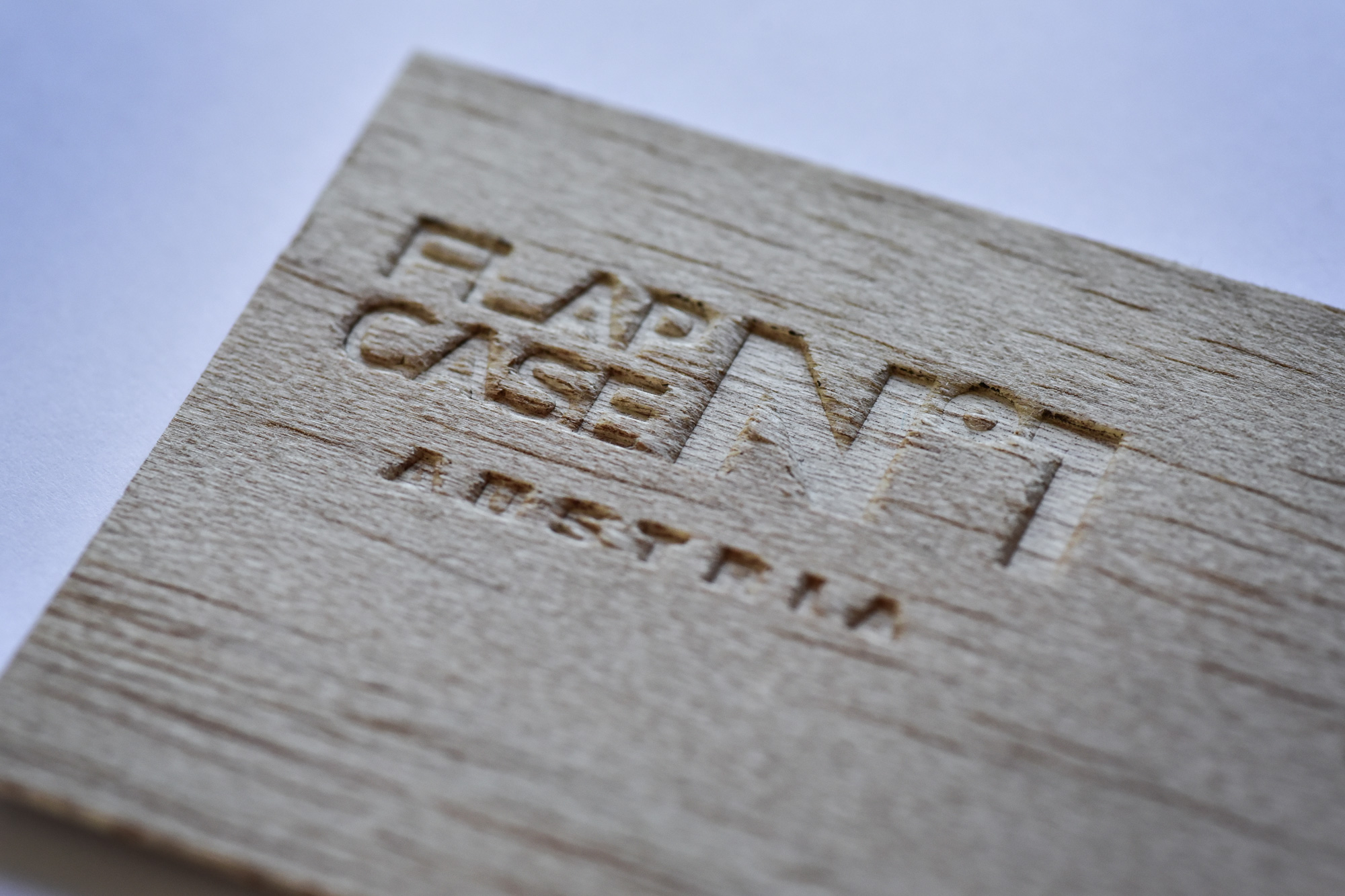 Entstehung-Zigarettenetui_Praegung_Test_Balsa_01