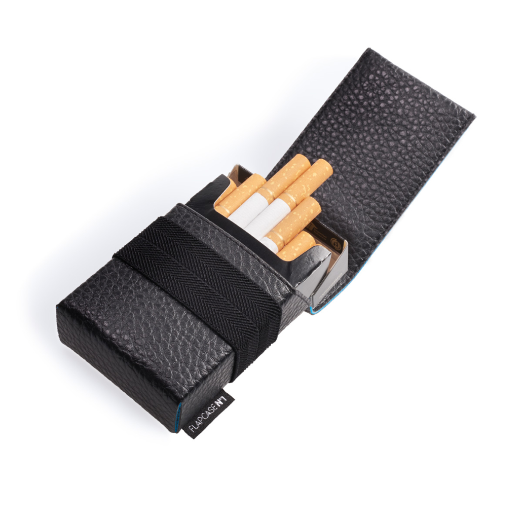 FLAPCASE N°1 • NIKA • Portasigarette Di Design In Similpelle Dorata, Fatto A Mano In Austria, Per Pacchetti King Size - 4